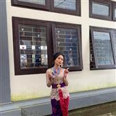 Người chia bài tro