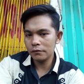Chơi game kiếm tiề